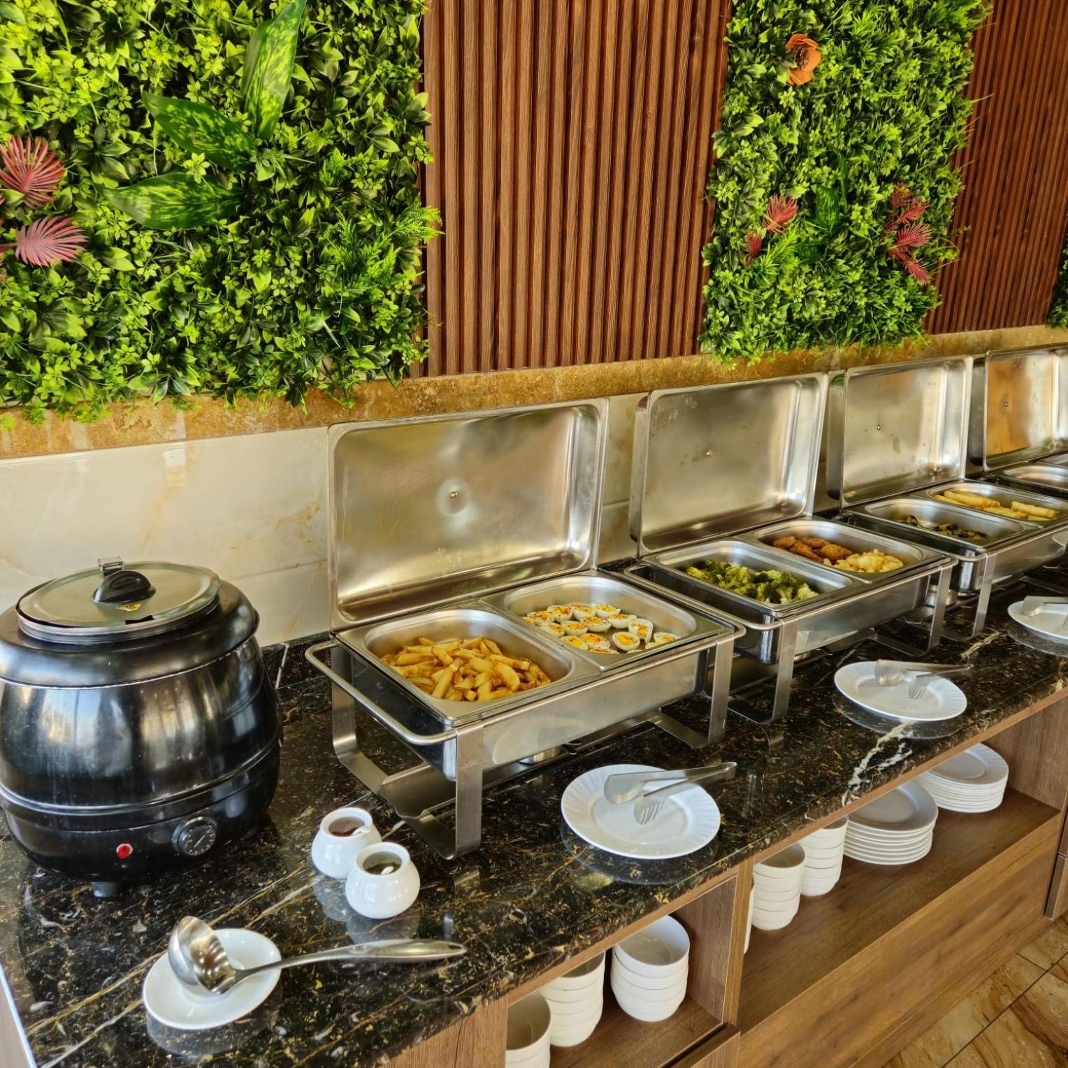 Khani Hotel Дахук Экстерьер фото