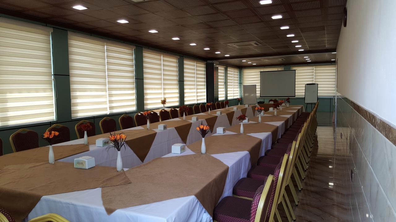 Khani Hotel Дахук Экстерьер фото
